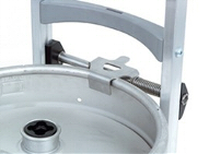 Keg hook for SAL Stairclimber